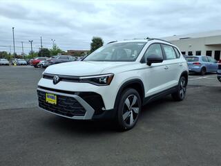 2025 Volkswagen Taos for sale in Edison NJ