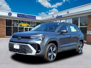 2025 Volkswagen Taos