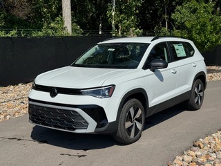 2025 Volkswagen Taos