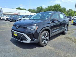 2025 Volkswagen Taos for sale in Edison NJ