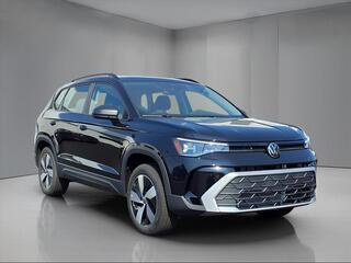 2025 Volkswagen Taos