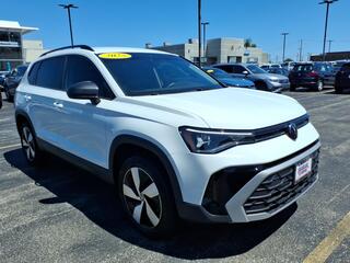 2025 Volkswagen Taos for sale in Elmhurst IL