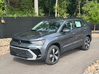 2025 Volkswagen Taos
