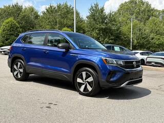 2024 Volkswagen Taos