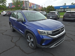 2024 Volkswagen Taos