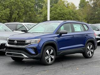 2024 Volkswagen Taos