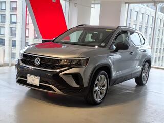 2023 Volkswagen Taos