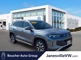 2026 Volkswagen Tiguan for sale in Janesville WI