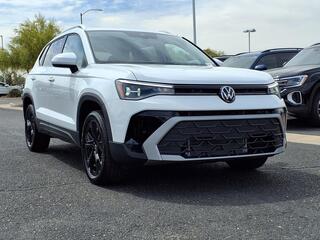 2025 Volkswagen Taos