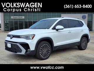 2025 Volkswagen Taos