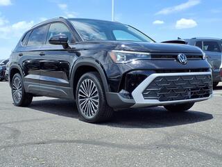 2025 Volkswagen Taos