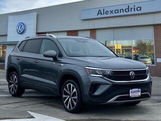 2024 Volkswagen Taos