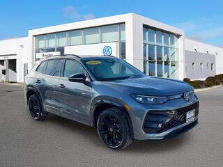 2026 Volkswagen Tiguan for sale in Janesville WI