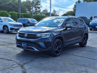 2023 Volkswagen Taos for sale in Roselle NJ