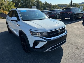 2022 Volkswagen Taos