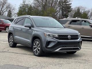 2024 Volkswagen Taos