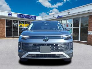 2025 Volkswagen Taos