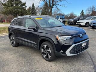 2026 Volkswagen Taos