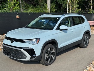 2025 Volkswagen Taos