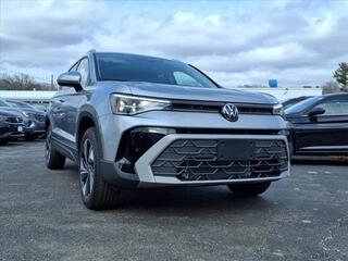2025 Volkswagen Taos