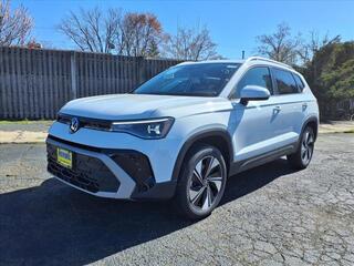 2025 Volkswagen Taos