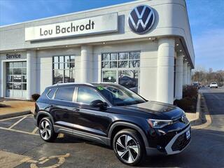 2025 Volkswagen Taos for sale in Rockford IL