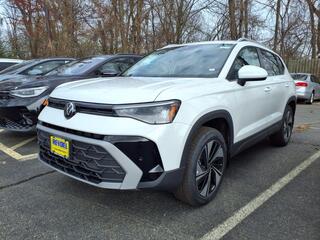 2025 Volkswagen Taos for sale in Edison NJ