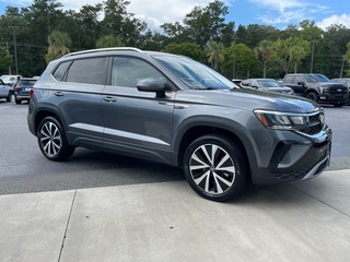 2022 Volkswagen Taos
