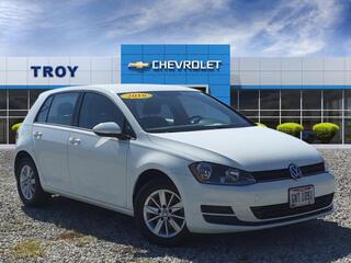 2016 Volkswagen Golf