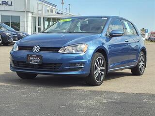 2016 Volkswagen Golf