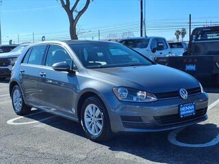 2016 Volkswagen Golf