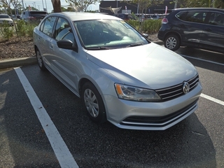 2015 Volkswagen Jetta