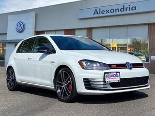 2017 Volkswagen Golf Gti