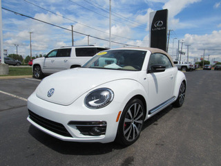 2015 Volkswagen Beetle Convertible for sale in Toledo OH