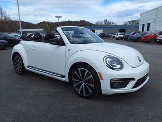 2014 Volkswagen Beetle Convertible