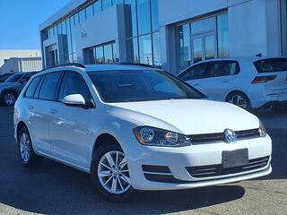 2015 Volkswagen Golf Sportwagen for sale in Cincinnati OH