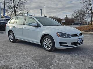 2015 Volkswagen Golf Sportwagen