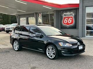 2015 Volkswagen Golf Sportwagen