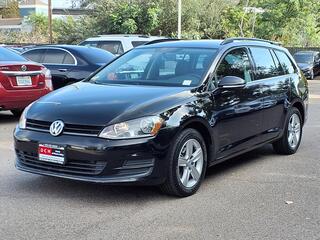2015 Volkswagen Golf Sportwagen