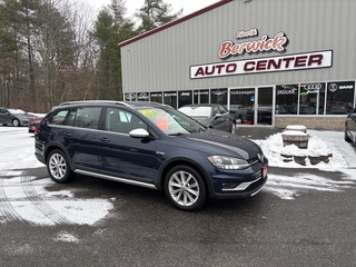 2019 Volkswagen Golf Alltrack