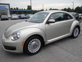 2016 Volkswagen Beetle