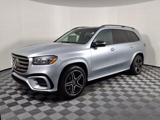 2025 Mercedes-Benz Gls