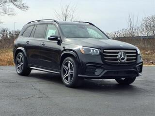 2025 Mercedes-Benz Gls