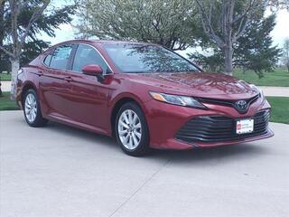 2018 Toyota Camry for sale in Grimes IA