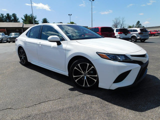 2018 Toyota Camry for sale in Clarksville TN