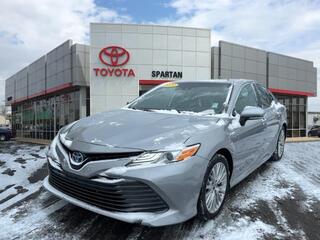 2019 Toyota Camry Hybrid for sale in Lansing MI