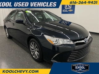 2016 Toyota Camry Hybrid