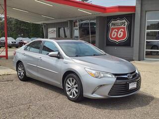 2017 Toyota Camry Hybrid