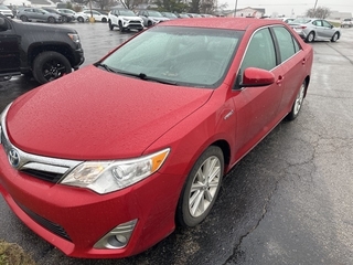 2014 Toyota Camry Hybrid