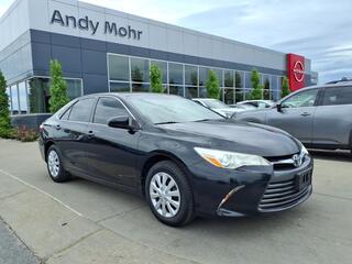 2016 Toyota Camry for sale in Avon IN
